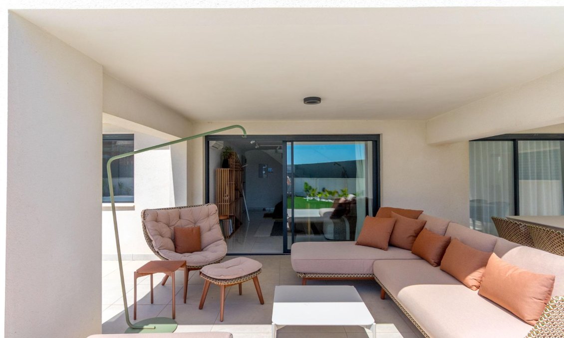 Segunda mano - Villa -
Torrevieja - La Veleta
