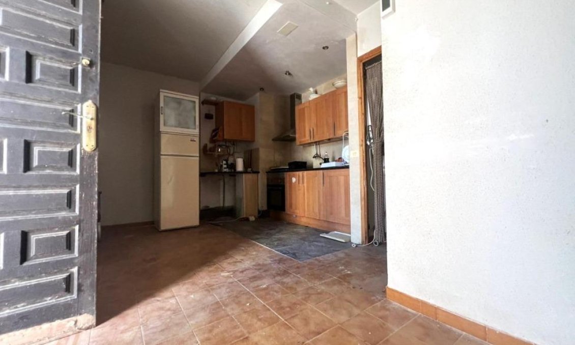 Segunda mano - Bungalow -
Torrevieja - Playa del Cura