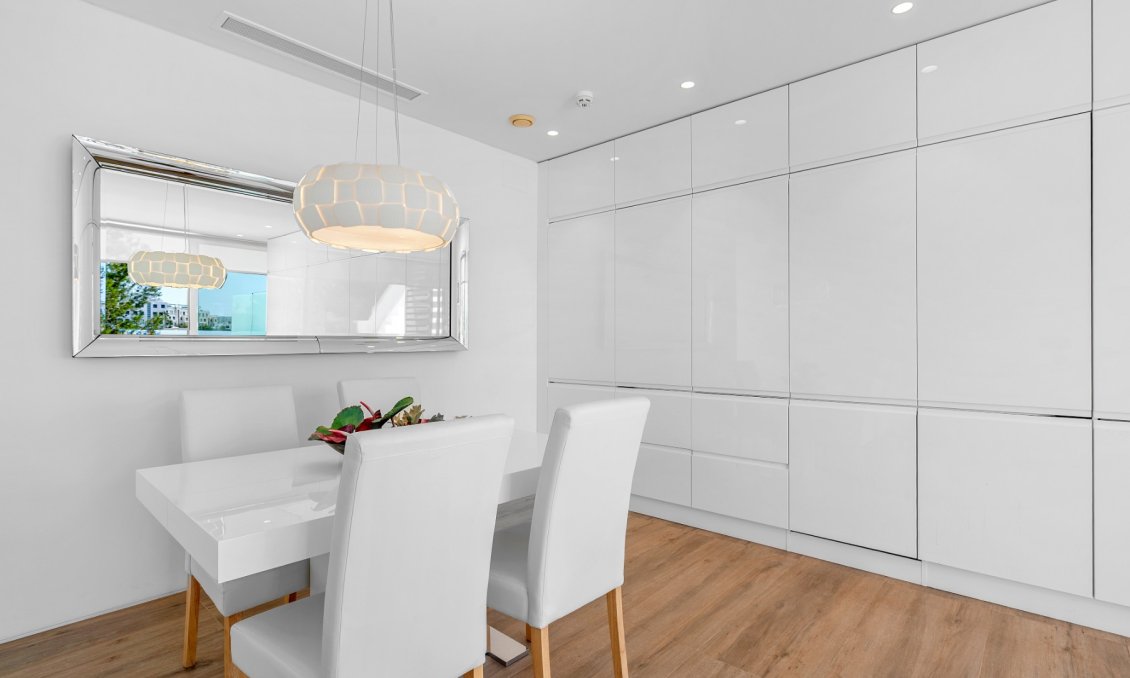 Használt Ingatlanok - Apartman -
Las Colinas Golf - Costa Blanca