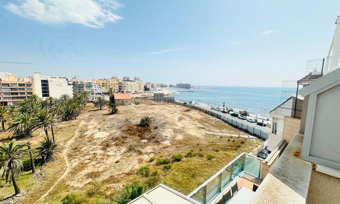 Segunda mano - Ático -
Torrevieja - Playa del Cura