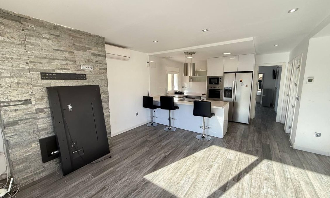Segunda mano - Town House -
Orihuela Costa - La Regia