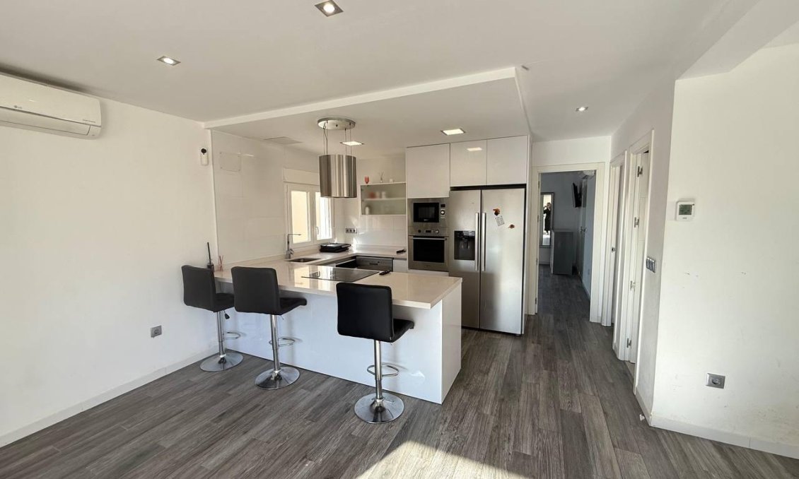 Segunda mano - Town House -
Orihuela Costa - La Regia