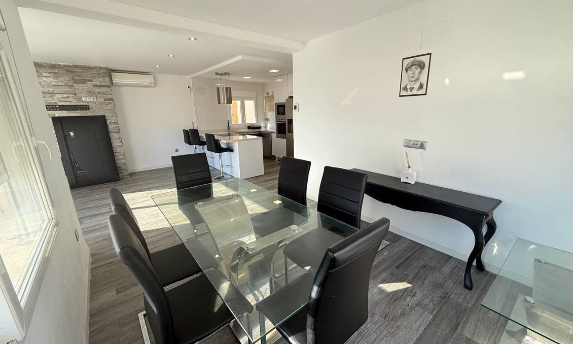 Segunda mano - Town House -
Orihuela Costa - La Regia