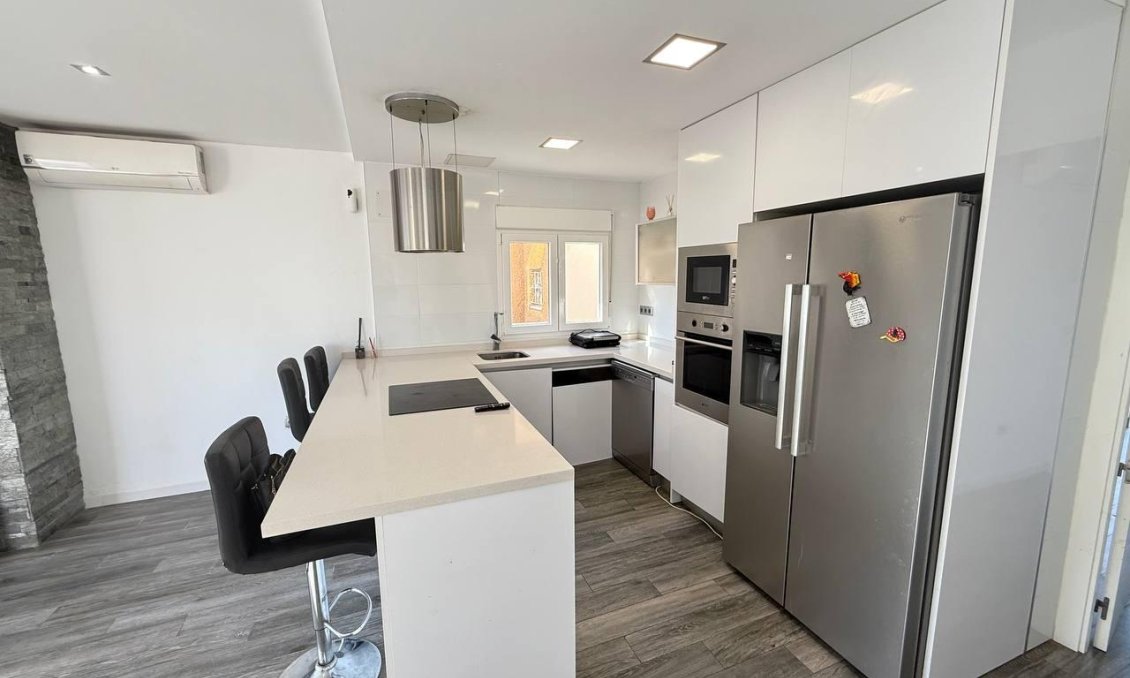 Segunda mano - Town House -
Orihuela Costa - La Regia