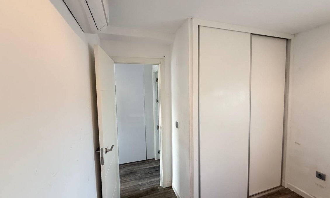 Segunda mano - Town House -
Orihuela Costa - La Regia
