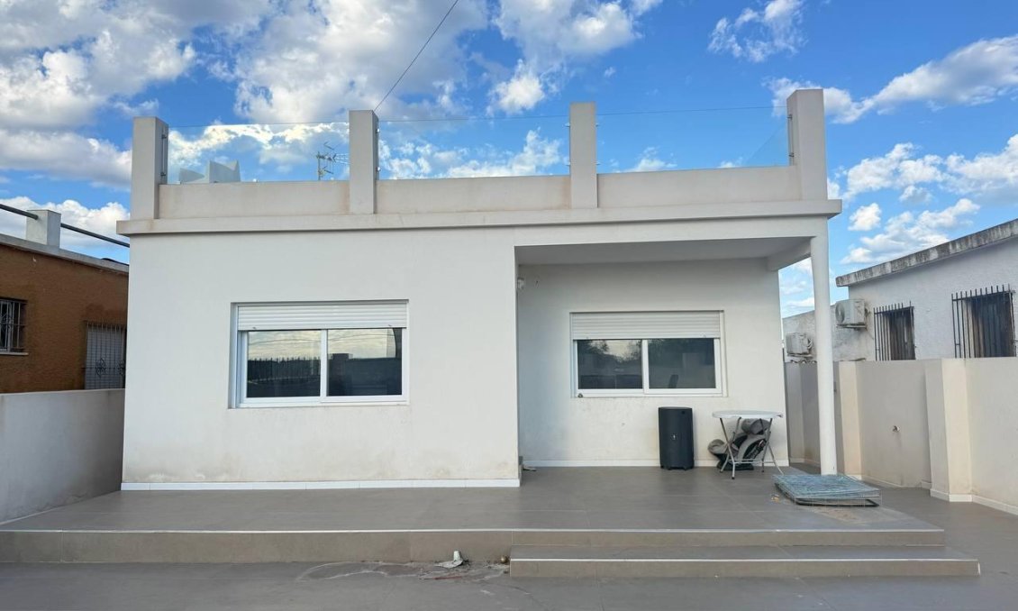 Segunda mano - Town House -
Orihuela Costa - La Regia