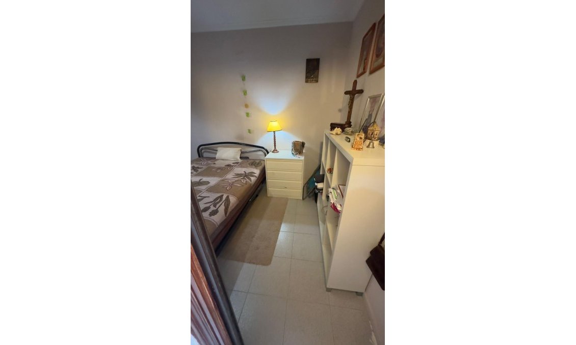Segunda mano - Bungalow -
Torrevieja - San Luis