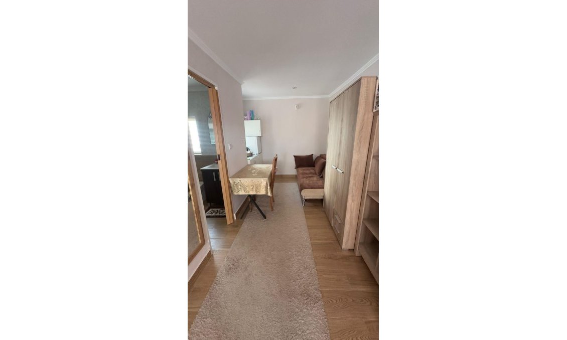 Segunda mano - Bungalow -
Torrevieja - San Luis