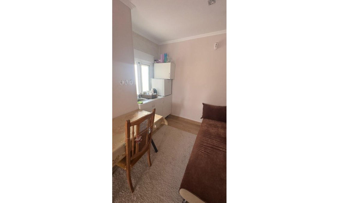 Segunda mano - Bungalow -
Torrevieja - San Luis