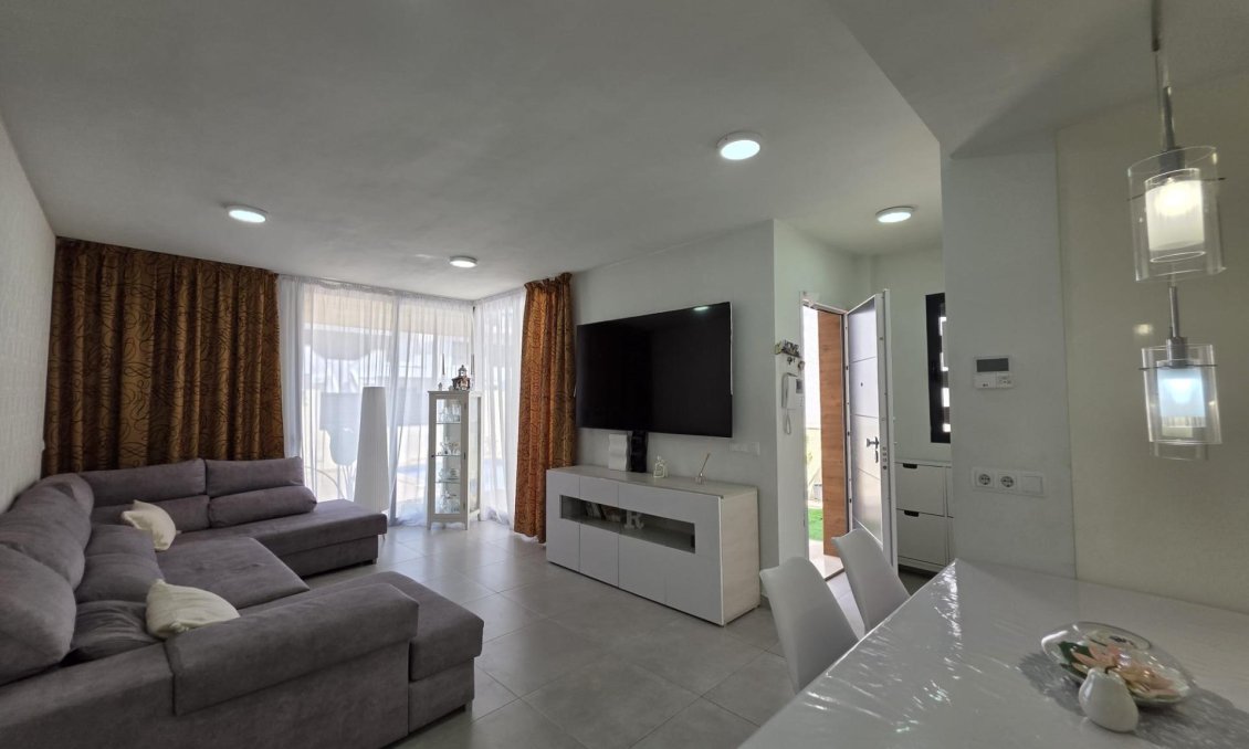 Segunda mano - Semi Detached -
San Pedro del Pinatar - Villa Alegría