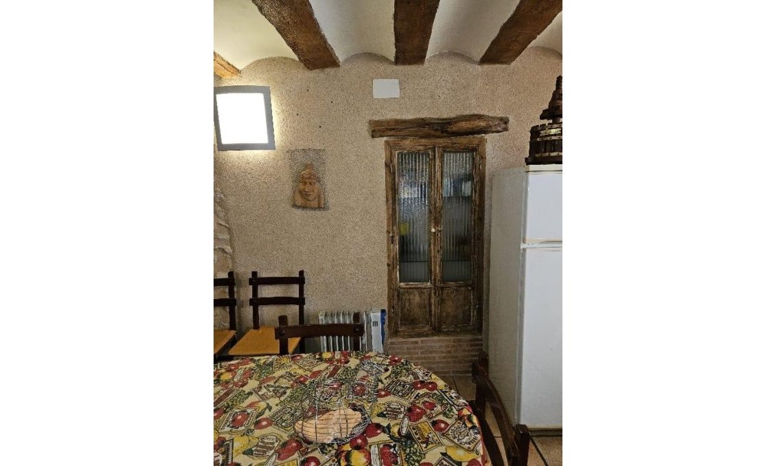 Revânzare - Town House -
Benilloba