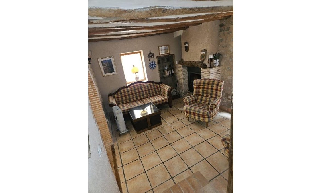 Revânzare - Town House -
Benilloba