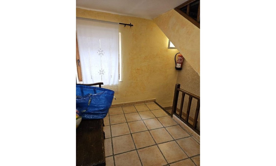 Revânzare - Town House -
Benilloba