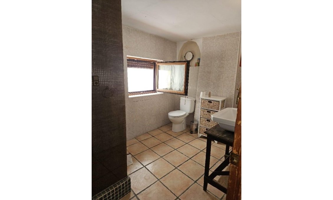 Revânzare - Town House -
Benilloba
