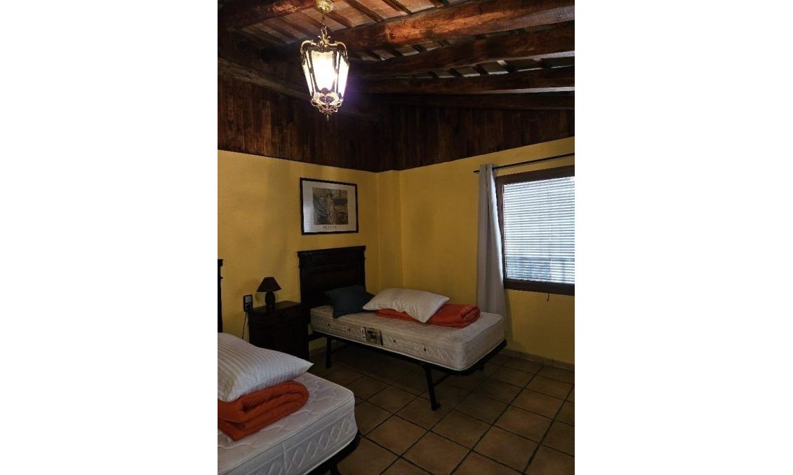 Revânzare - Town House -
Benilloba