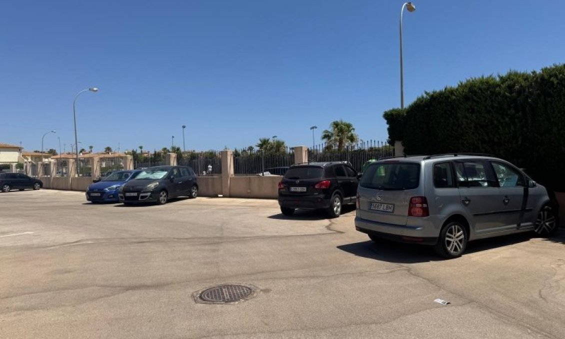 Revente - Appartement -
Orihuela Costa - Costa Blanca