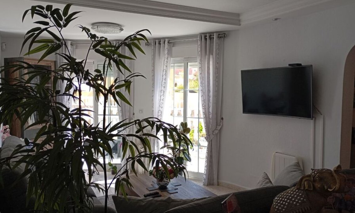 Revente - Villa -
Villamartin - Costa Blanca