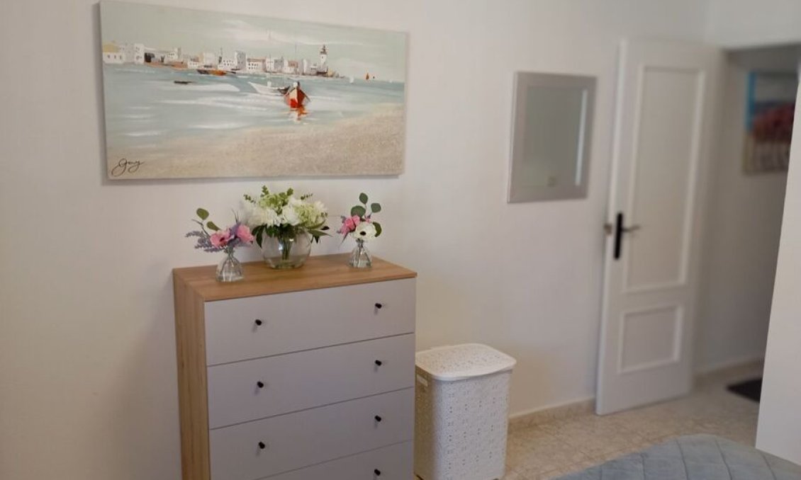 Revente - Villa -
Villamartin - Costa Blanca