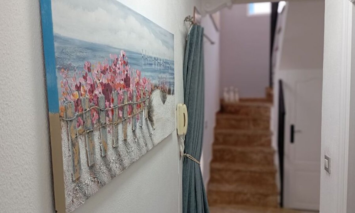 Revente - Villa -
Villamartin - Costa Blanca