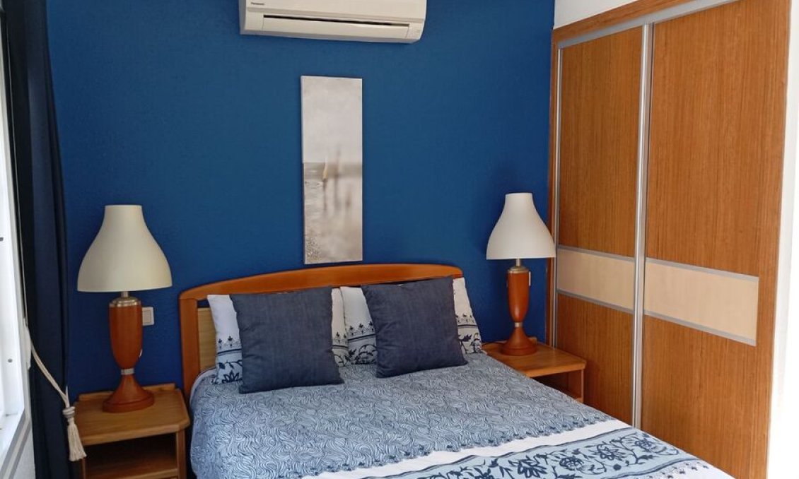 Revente - Villa -
Villamartin - Costa Blanca