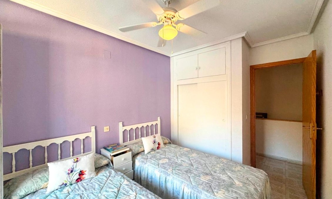 Revente - Villa -
Torrevieja - Costa Blanca