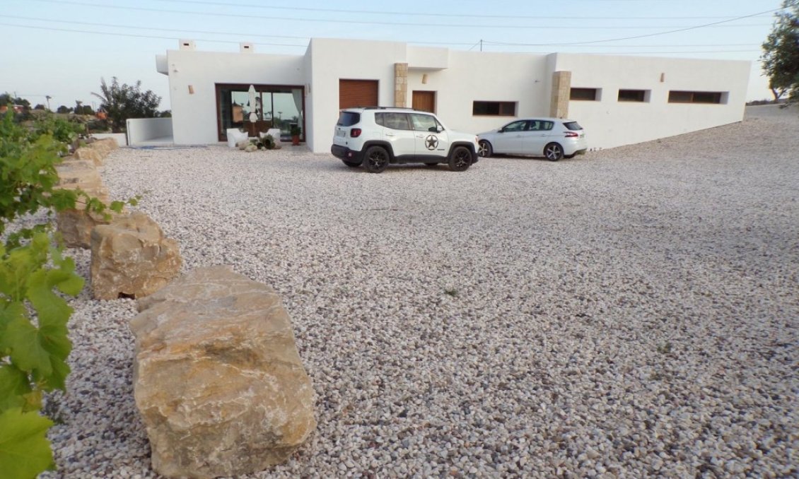 Segunda mano - Villa -
Finestrat - Costa Blanca