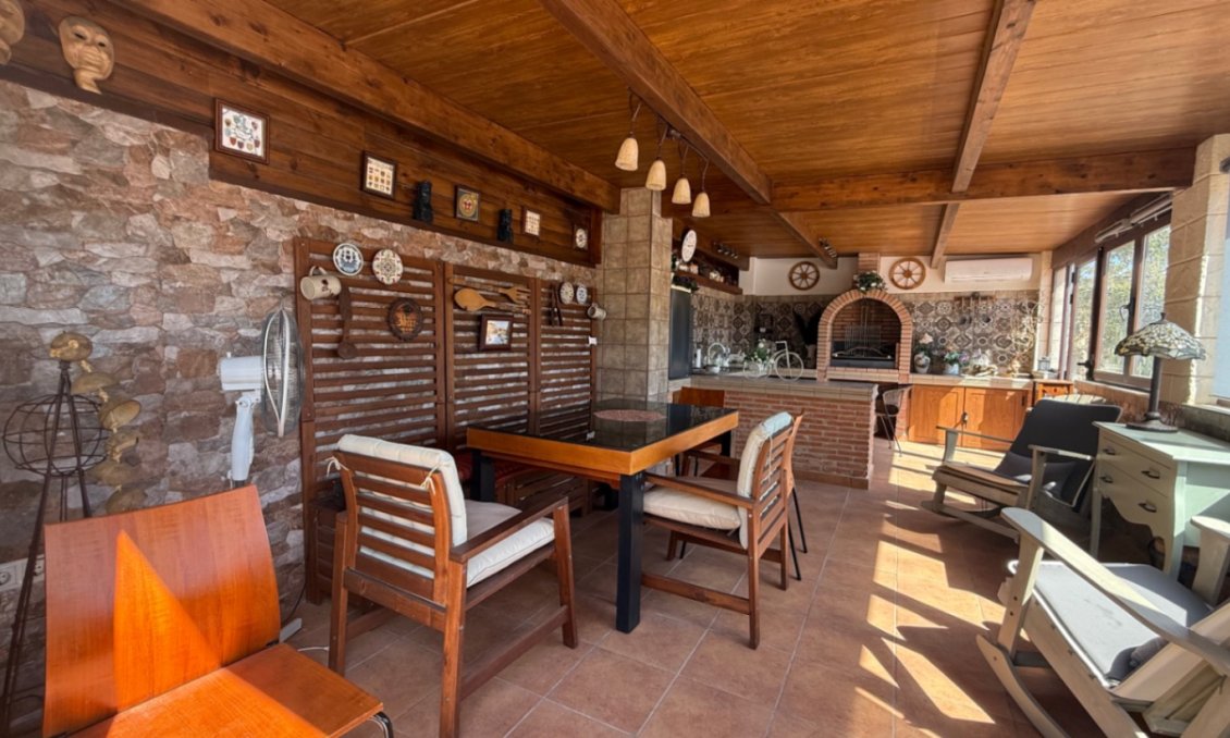 Segunda mano - Villa -
Torrevieja - Costa Blanca