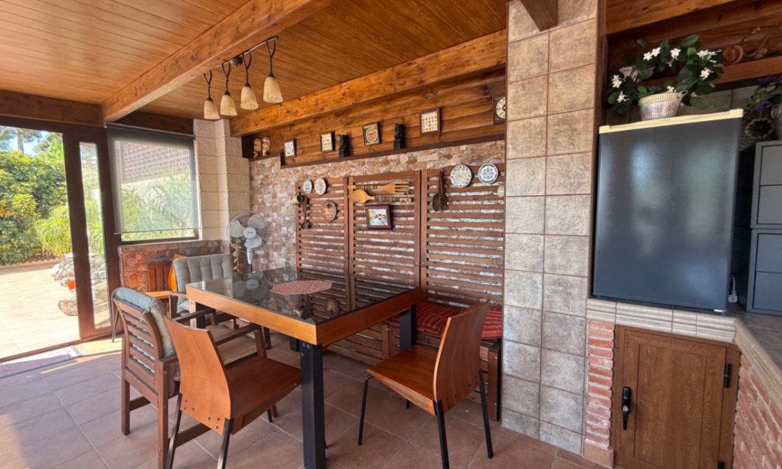 Segunda mano - Villa -
Torrevieja - Costa Blanca