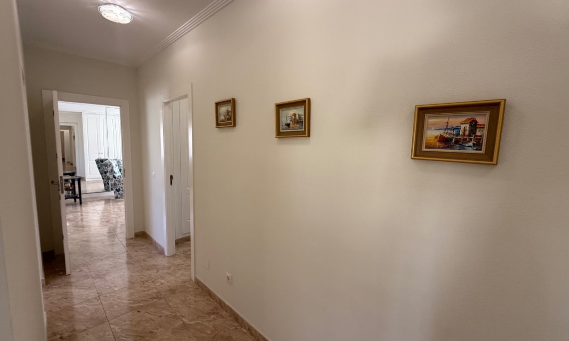 Segunda mano - Villa -
Torrevieja - Costa Blanca