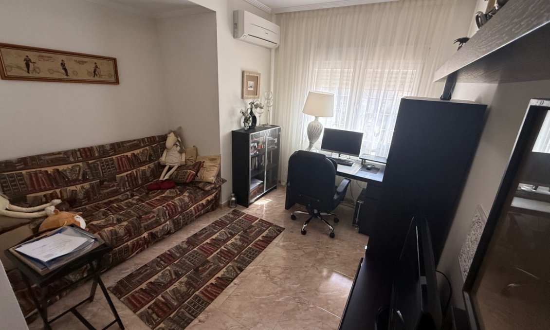 Segunda mano - Villa -
Torrevieja - Costa Blanca