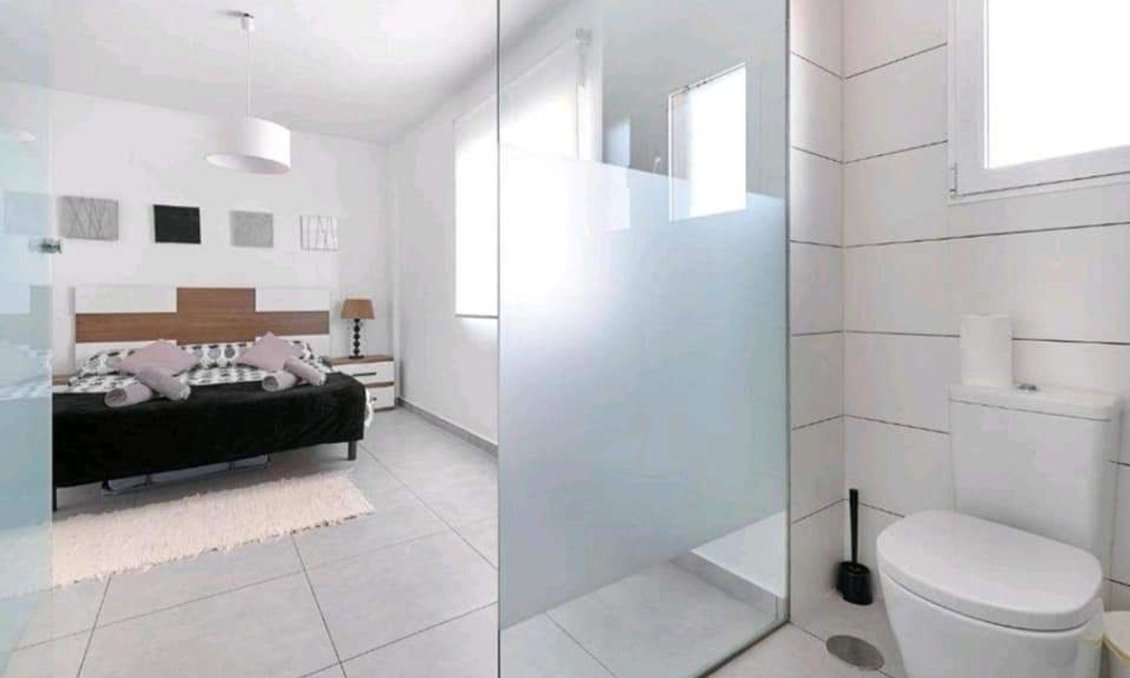 Segunda mano - Bungalow -
Torrevieja - Parque Acuático - Sector 25
