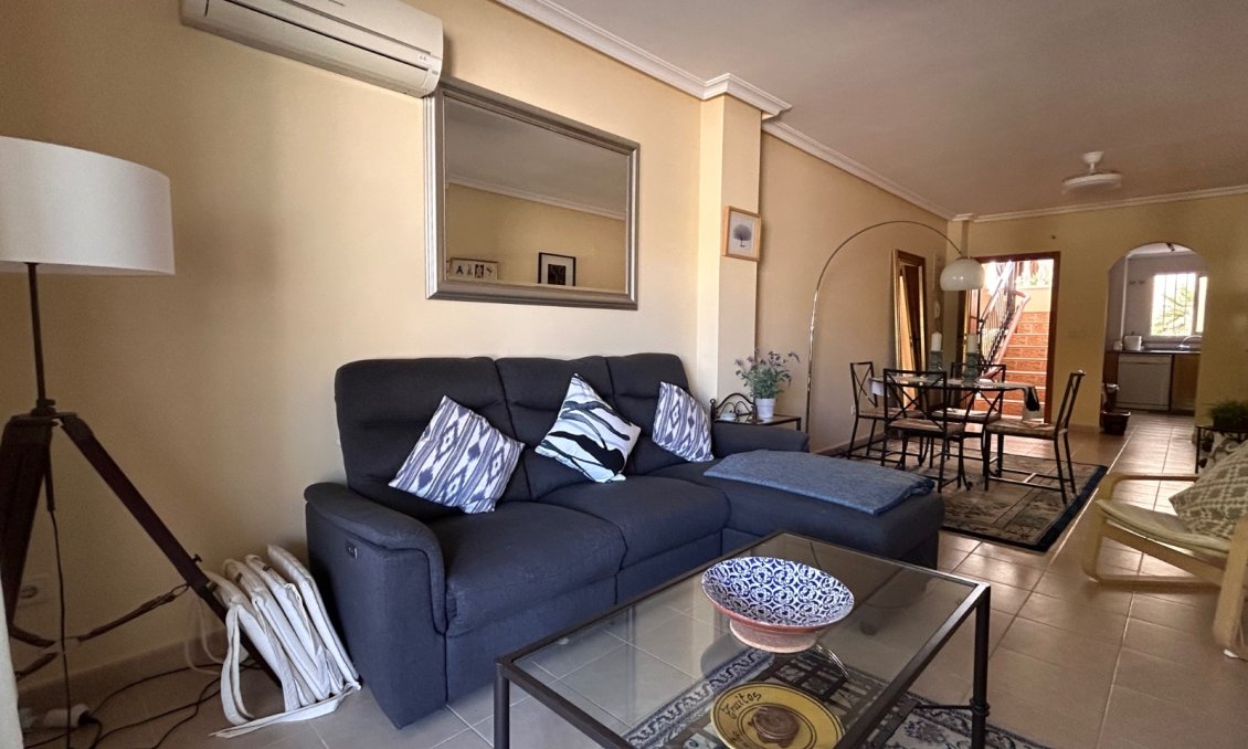 Használt Ingatlanok - Apartman -
Jacarilla - Inland