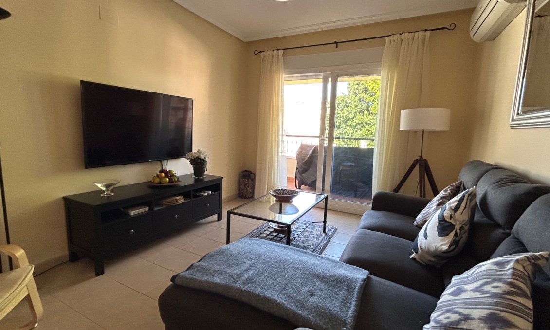 Használt Ingatlanok - Apartman -
Jacarilla - Inland