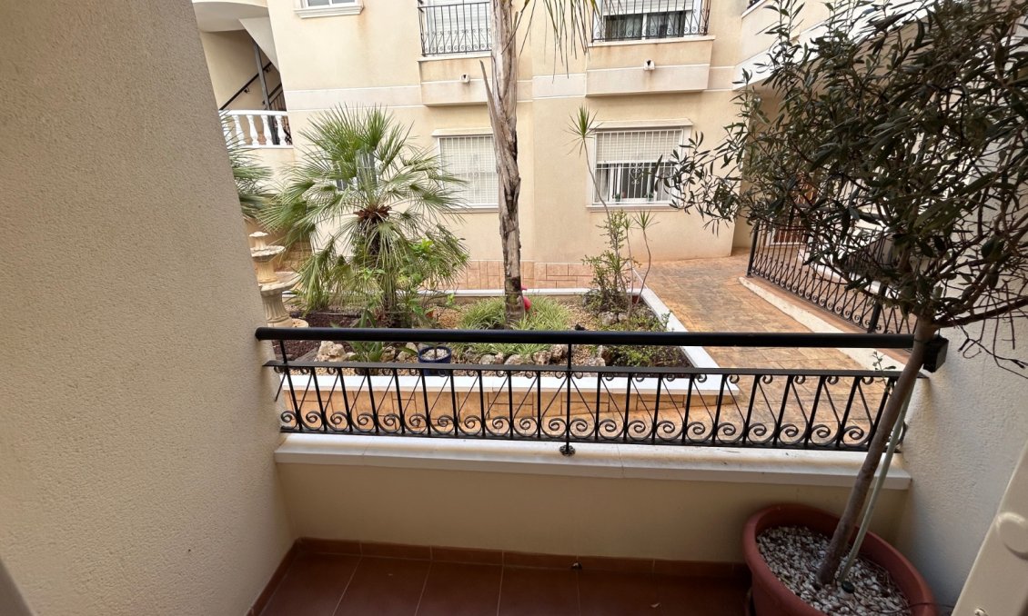 Használt Ingatlanok - Apartman -
Jacarilla - Inland