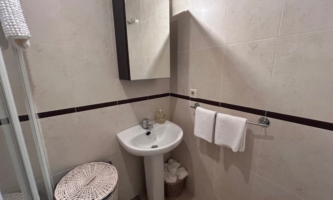 Használt Ingatlanok - Apartman -
Jacarilla - Inland