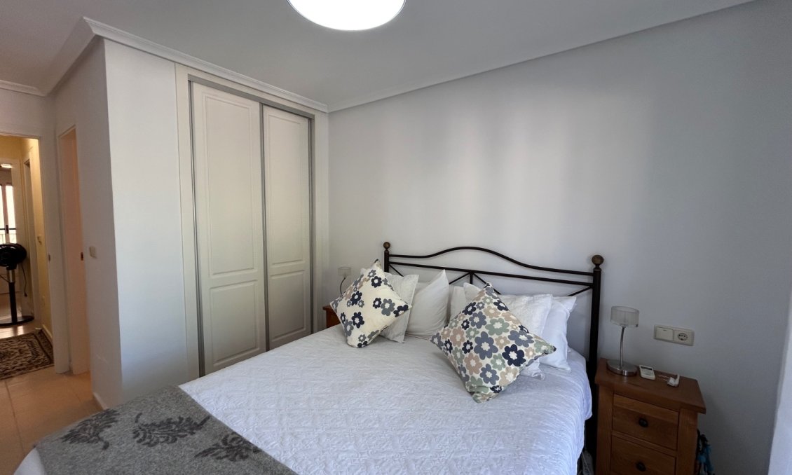 Használt Ingatlanok - Apartman -
Jacarilla - Inland