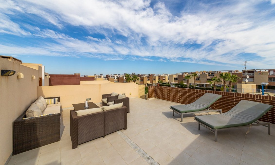 Resale - Town House -
Torrevieja - Sector 25