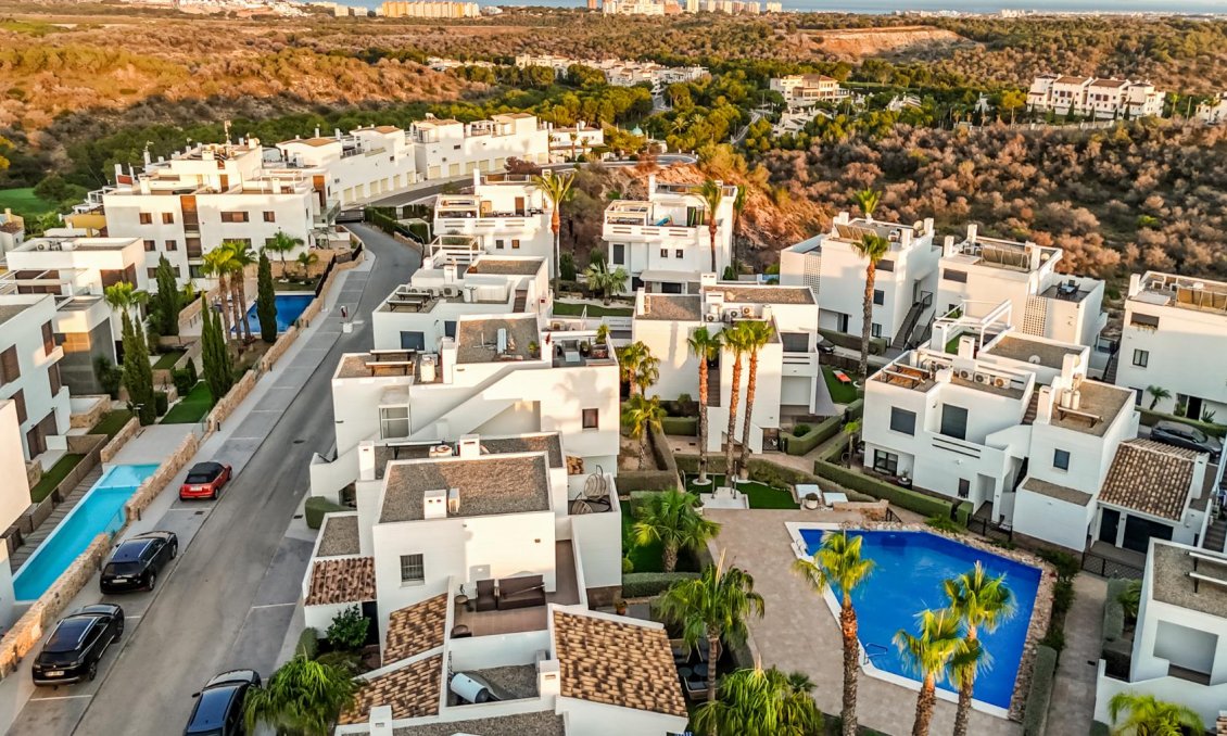 Használt Ingatlanok - Apartman -
Orihuela Costa - Costa Blanca