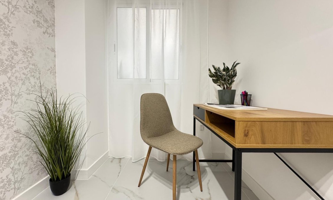 Segunda mano - Apartamento -
Torrevieja - Playa de los Locos