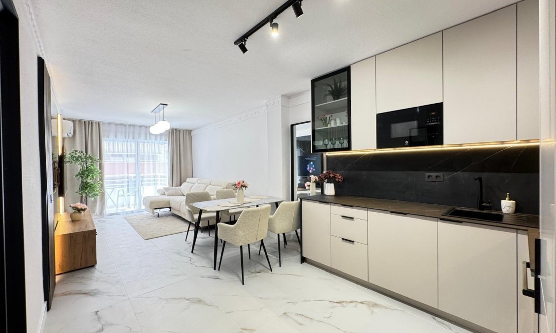 Segunda mano - Apartamento -
Torrevieja - Playa de los Locos