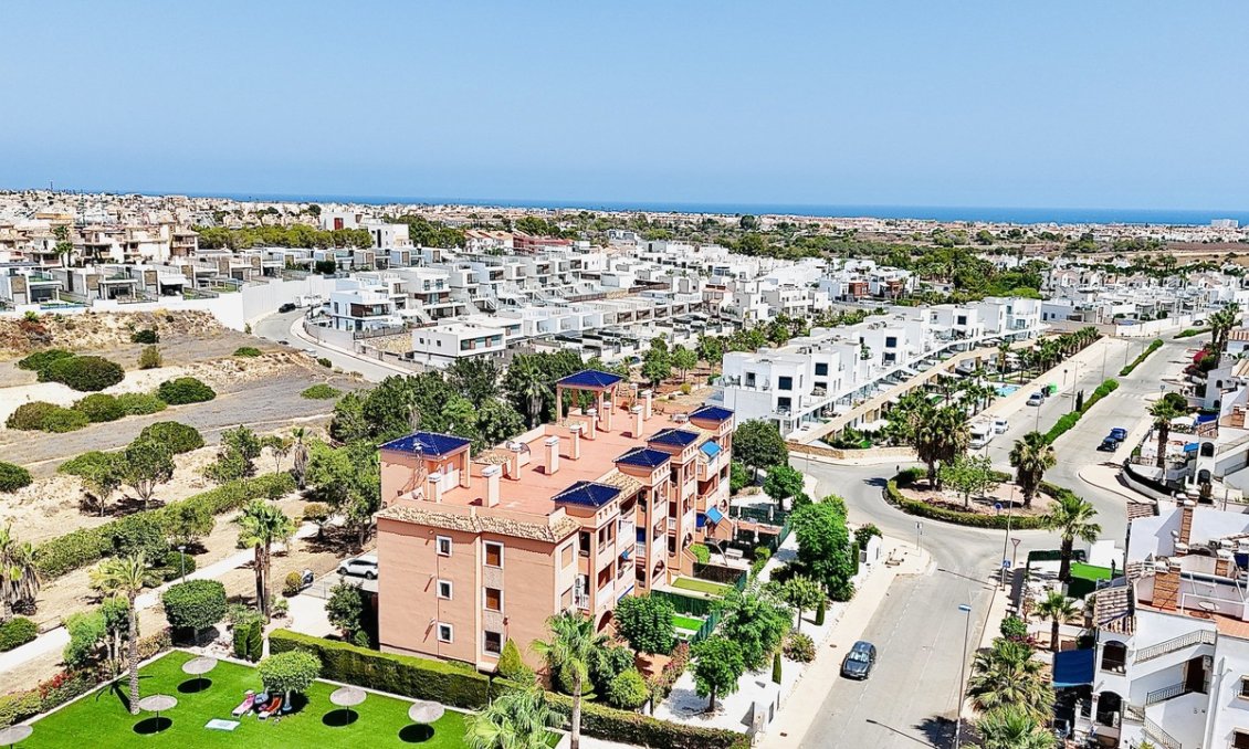 Segunda mano - Apartamento -
Villamartin - Costa Blanca