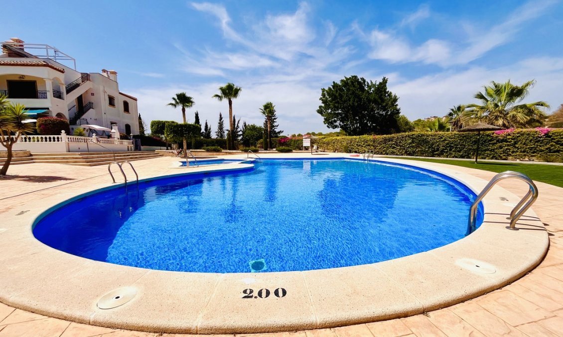 Segunda mano - Apartamento -
Villamartin - Costa Blanca