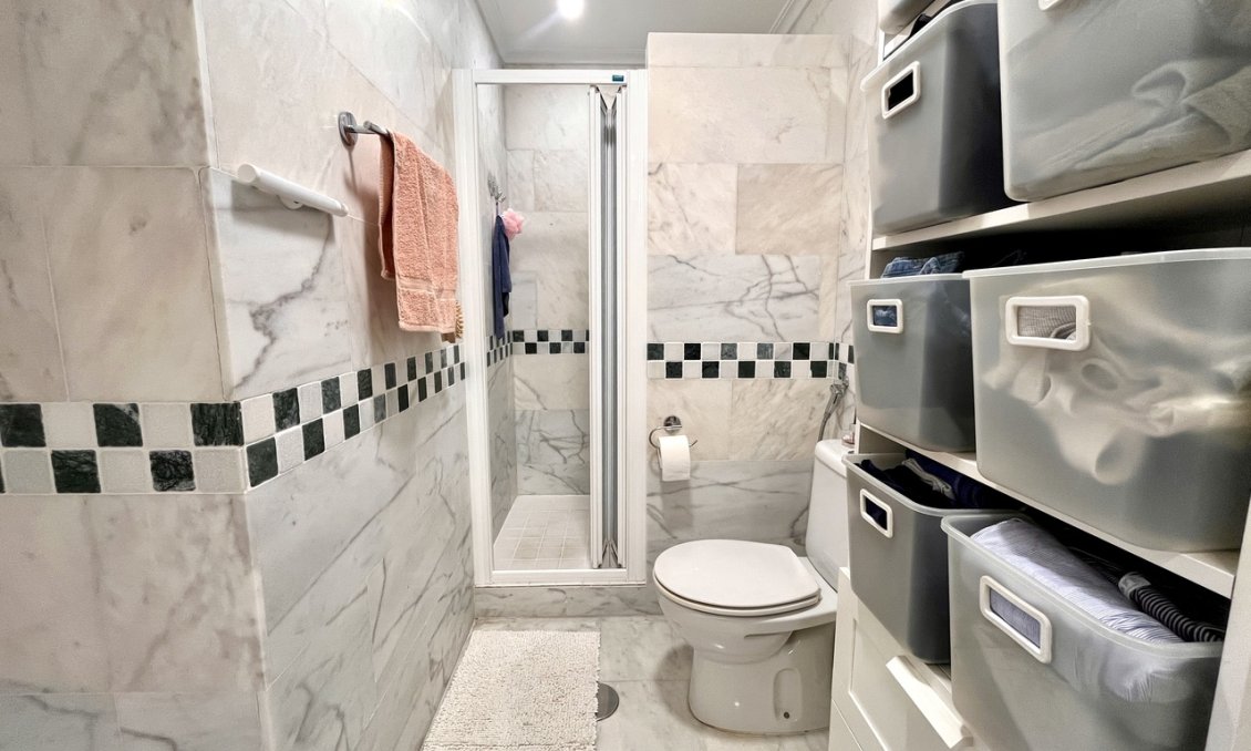 Segunda mano - Apartamento -
Villamartin - Costa Blanca