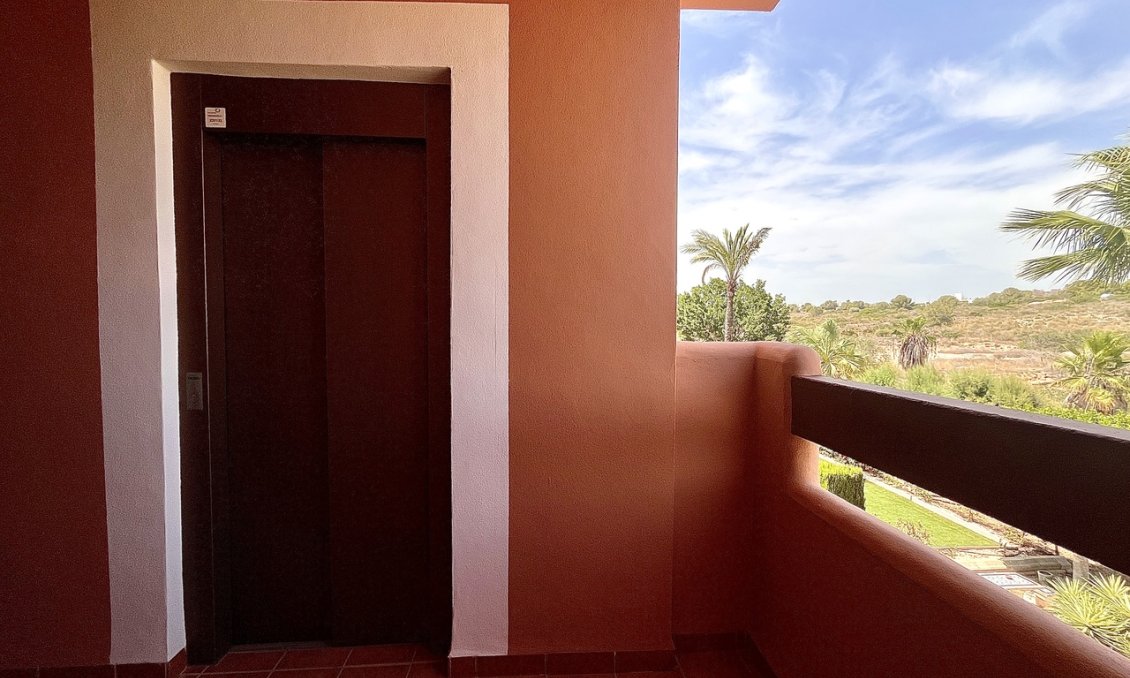 Segunda mano - Apartamento -
Villamartin - Costa Blanca