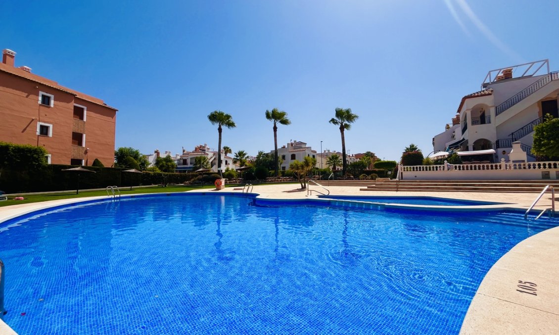 Segunda mano - Apartamento -
Villamartin - Costa Blanca