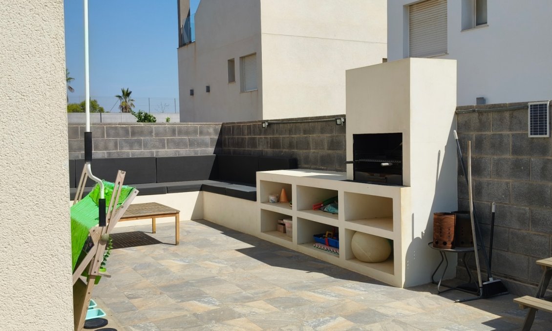 Segunda mano - Villa -
Torrevieja - Costa Blanca