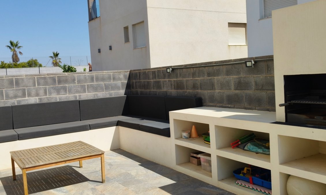 Segunda mano - Villa -
Torrevieja - Costa Blanca