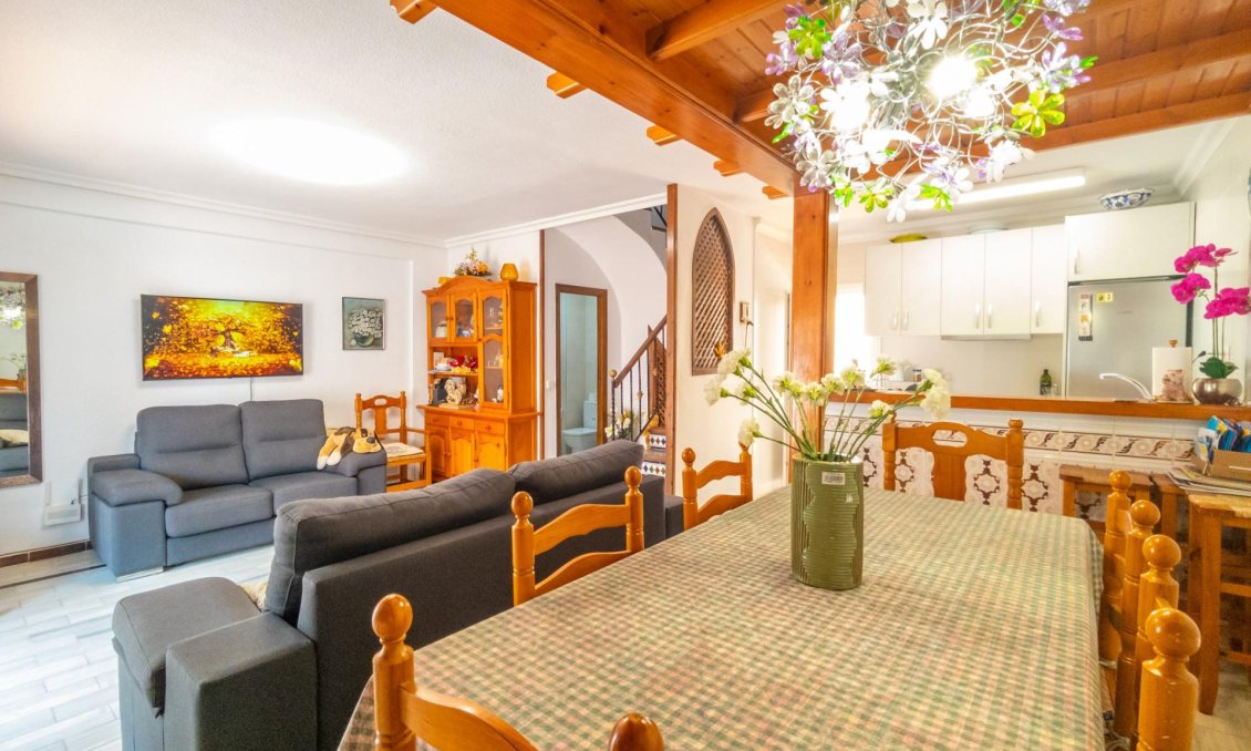 Resale - Town House -
Torrevieja - Cabo Cervera