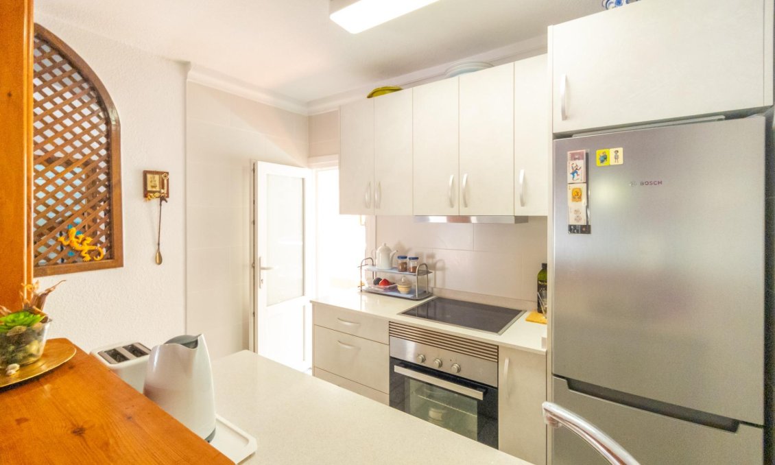 Resale - Town House -
Torrevieja - Cabo Cervera