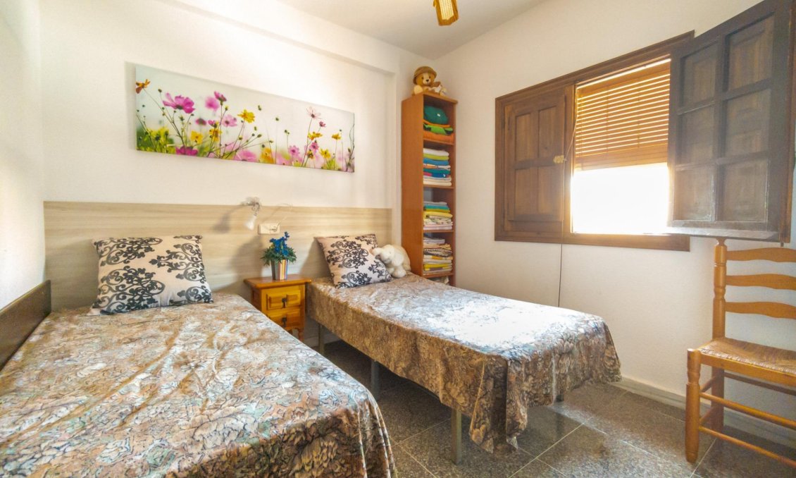 Resale - Town House -
Torrevieja - Cabo Cervera